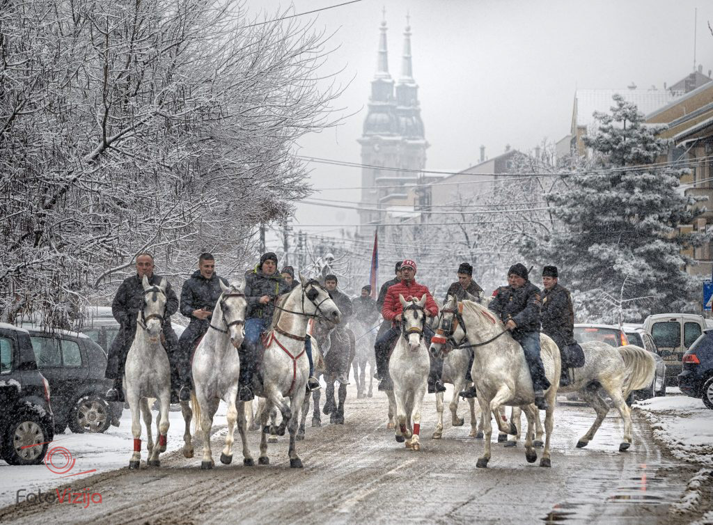 FotoVizija by Aleksandar Stojković - Konjanici na Badnji dan